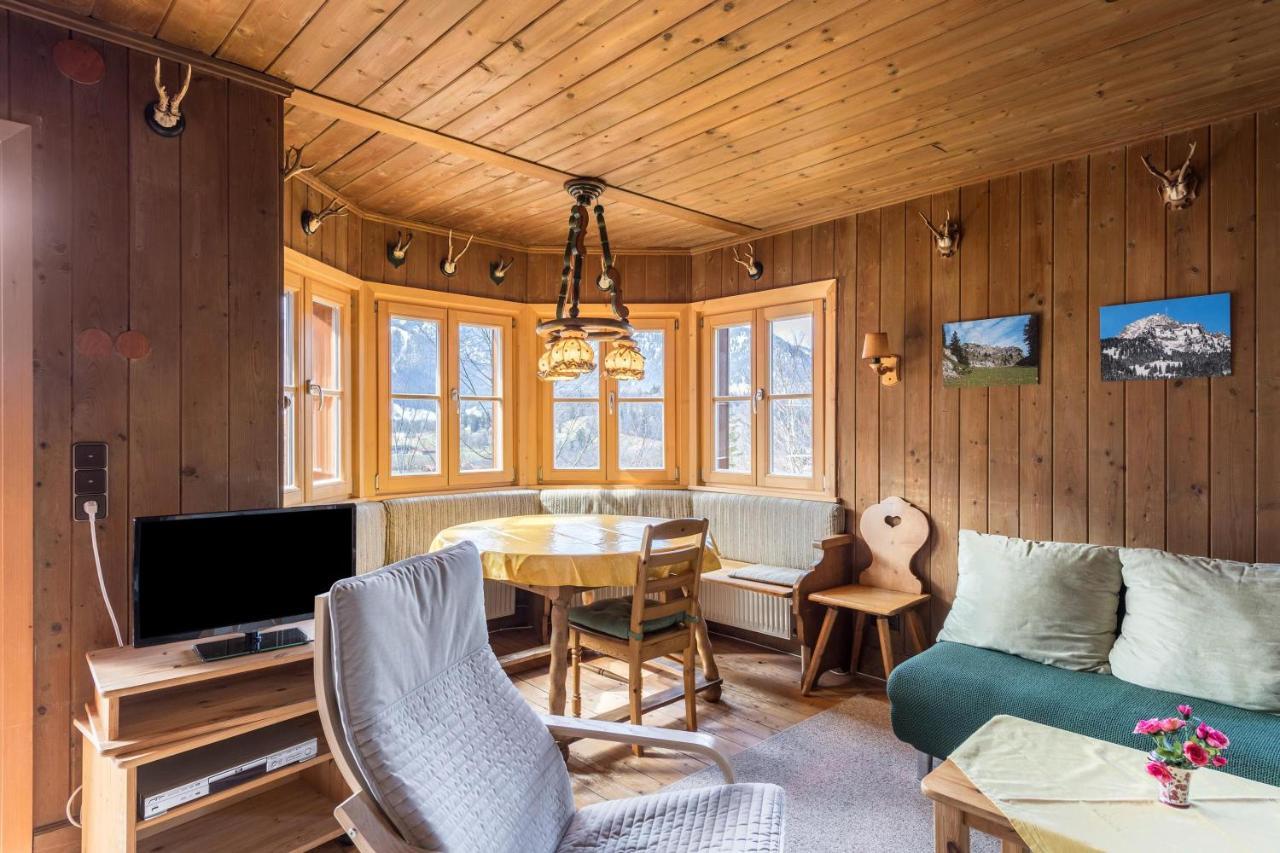 バイリッシュツェル Haus Loeweneckヴィラ エクステリア 写真